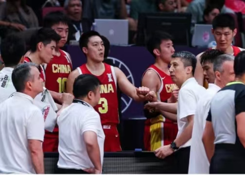 《體壇》分享丨6年的黑暗過去了，中國男籃從未感覺這么好